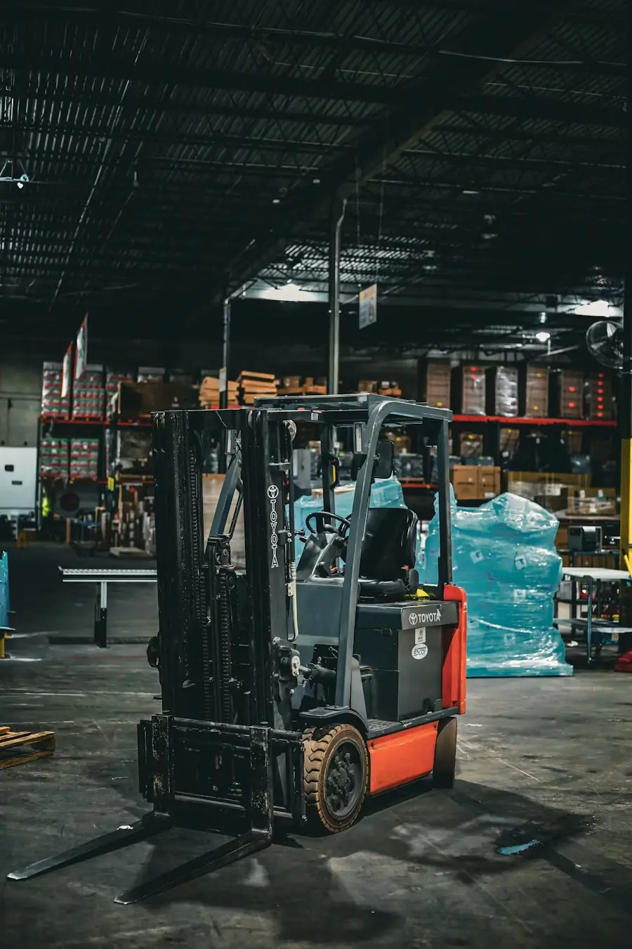 Reach Truck
